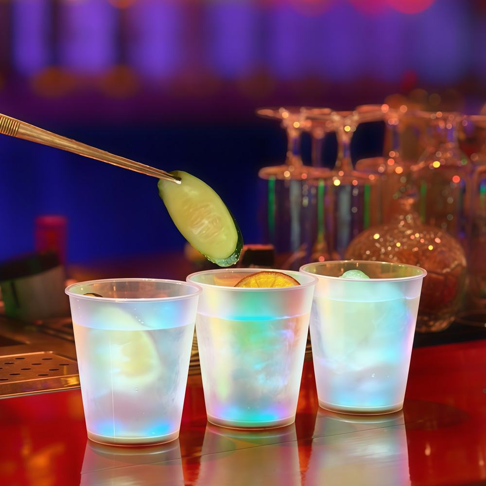 10pcs LED Glow in The Dark Cup - đánh giá và giá Glow In The Dark Party Glasses